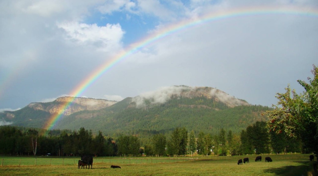 Rainbow on Cliffs e1419924976270