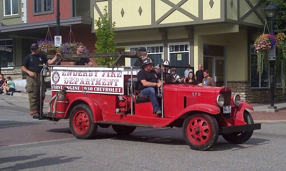 Enderby's First Fire Engine Restored