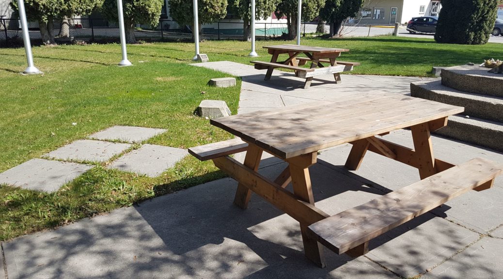 picnic tables cenotaph 3